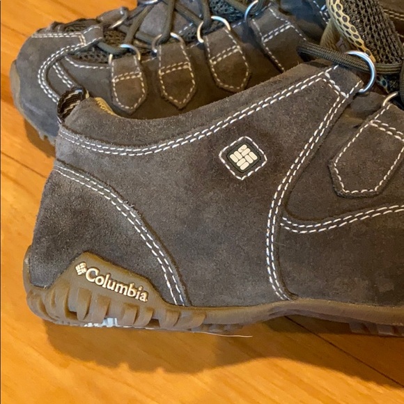 Women’s Columbia Olive Green Suede Hiking Shoes 8M - Picture 10 of 12